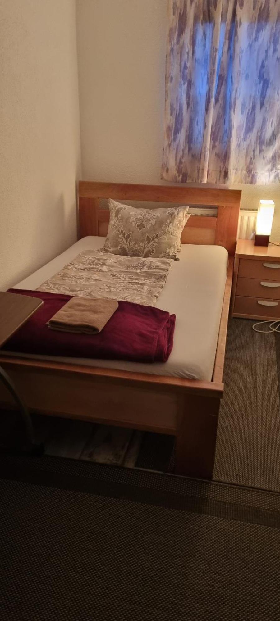 Prenociste-Sobe-Rooms-Aman Bihac Phòng bức ảnh