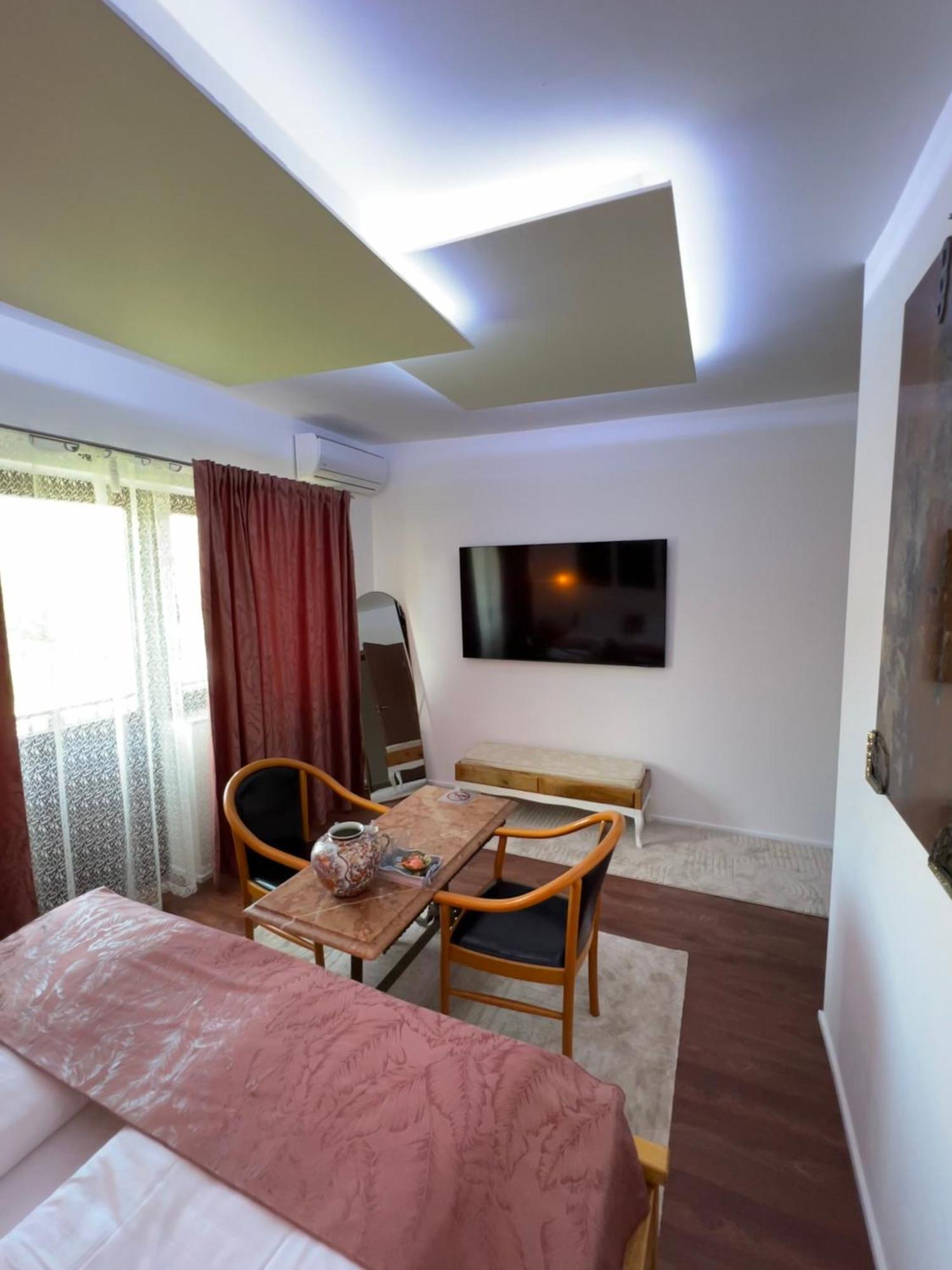 Prenociste-Sobe-Rooms-Aman Bihac Ngoại thất bức ảnh