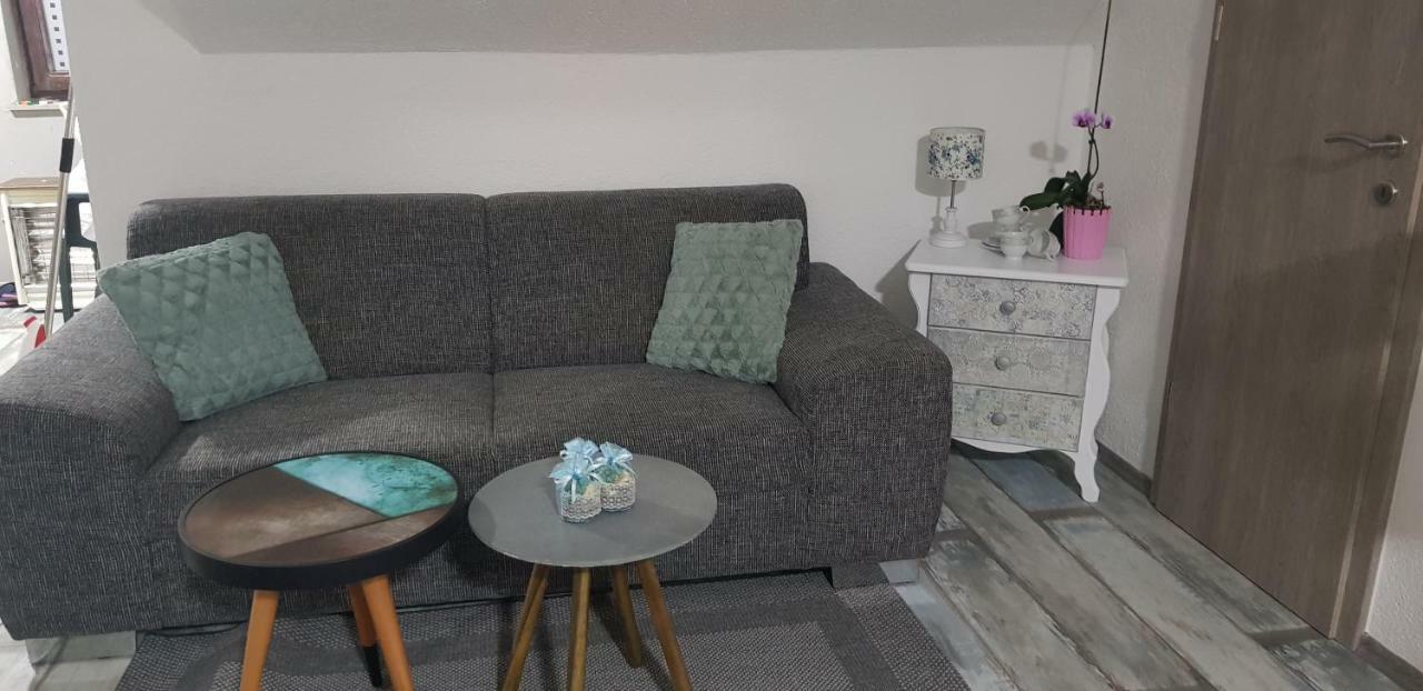 Prenociste-Sobe-Rooms-Aman Bihac Ngoại thất bức ảnh