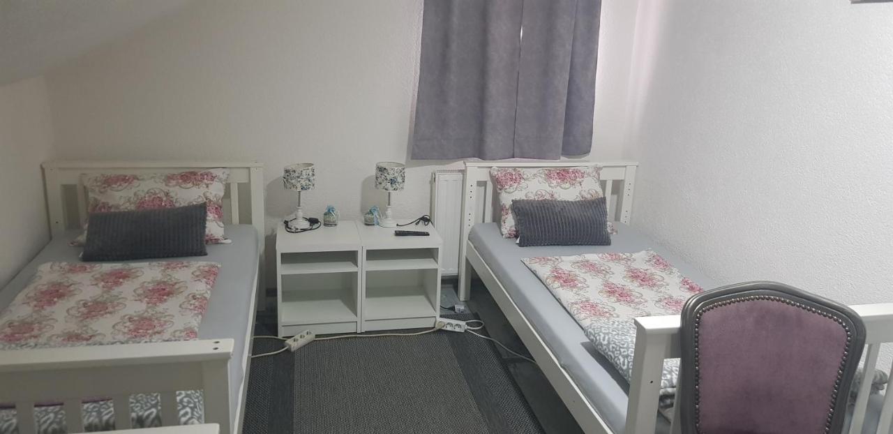 Prenociste-Sobe-Rooms-Aman Bihac Ngoại thất bức ảnh